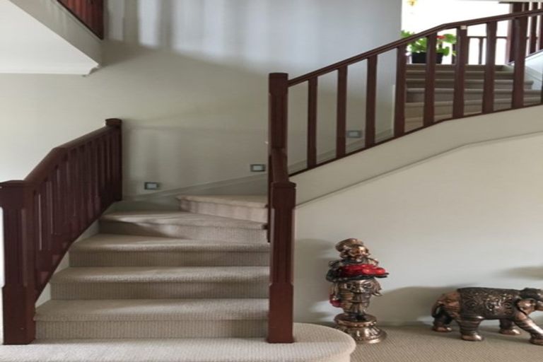 Photo of property in 40 Kestev Drive, Flat Bush, Auckland, 2016