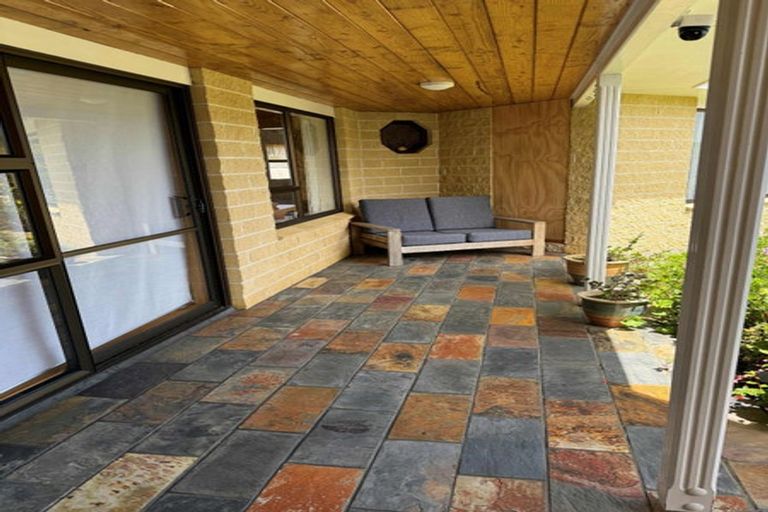 Photo of property in 7 Wakefield Grove, Waikanae, 5036