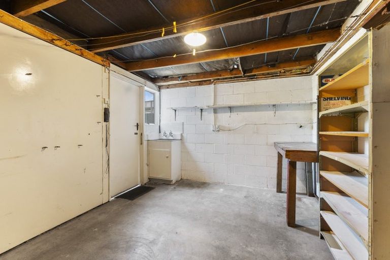 Photo of property in 5 Avon Place, Springvale, Whanganui, 4501