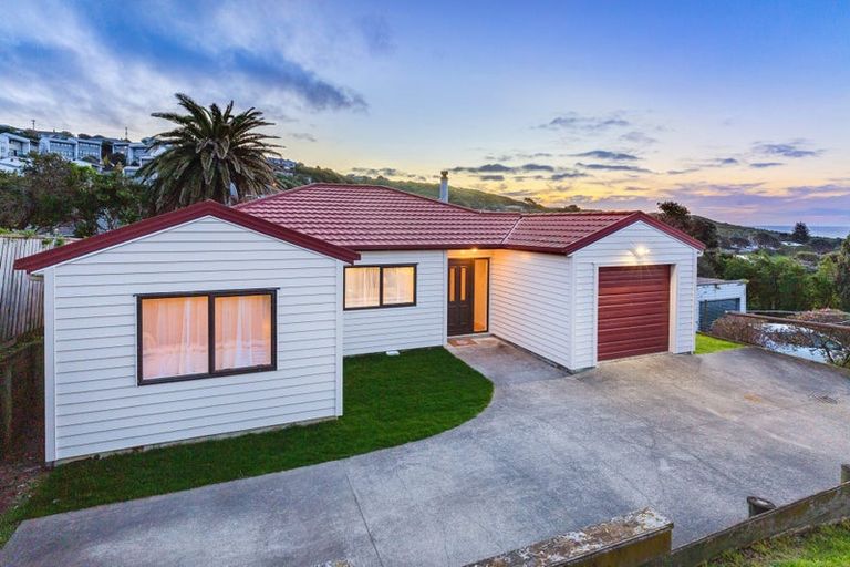 Photo of property in 21a Matatiro Street, Titahi Bay, Porirua, 5022