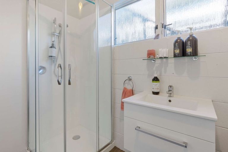 Photo of property in 62 Simpson Road, Papamoa Beach, Papamoa, 3118