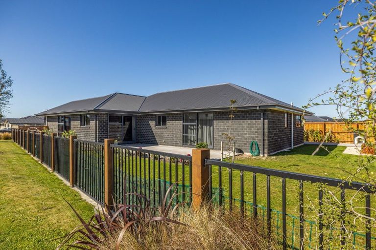 Photo of property in 9 Greenwood Place, Amberley, 7410