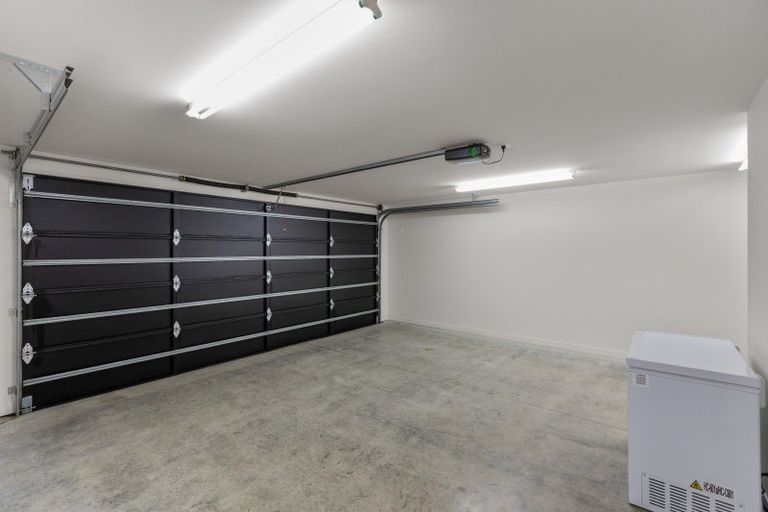 Photo of property in 1156a South Road, Oakura, 4314