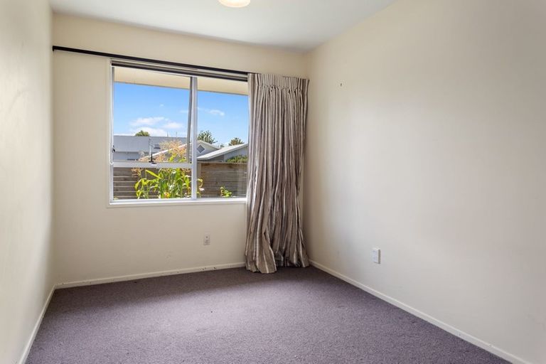Photo of property in 1/120 Blighs Road, Strowan, Christchurch, 8052