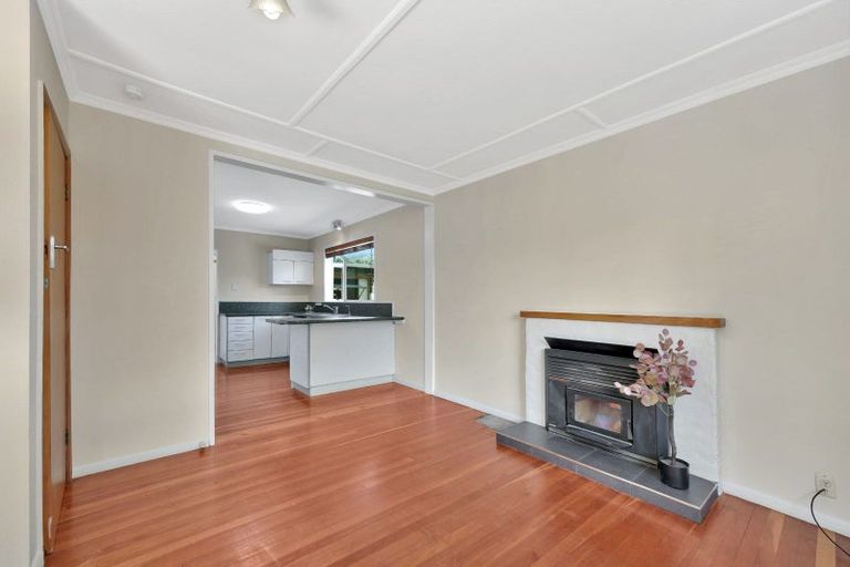 Photo of property in 11 Lemari Avenue, Stoke, Nelson, 7011