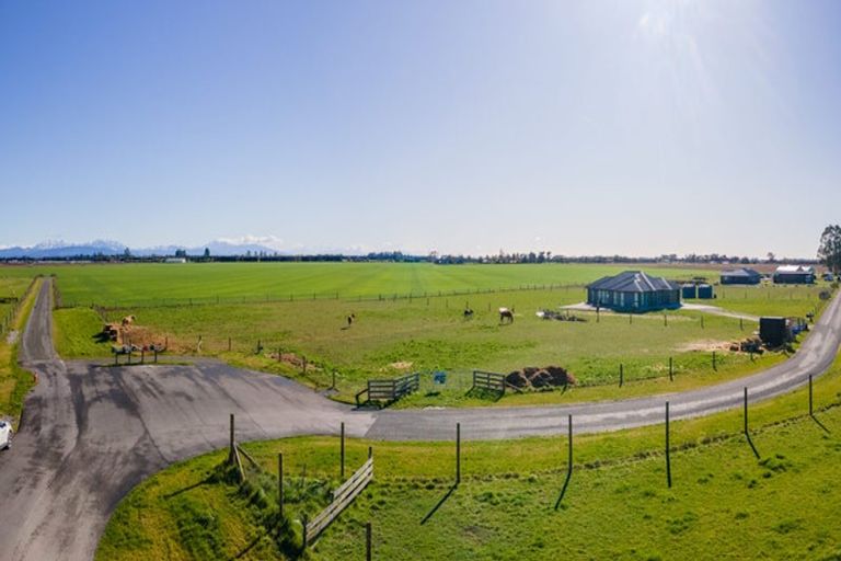 Photo of property in 1 Daleast Lane, Levels, 7975