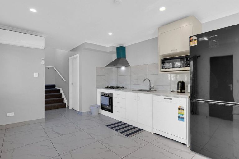 Photo of property in 1/105 Knighton Road, Hillcrest, Hamilton, 3216