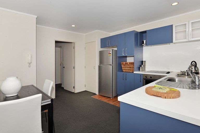 Photo of property in 325/26 Morningside Drive, Morningside, Auckland, 1025