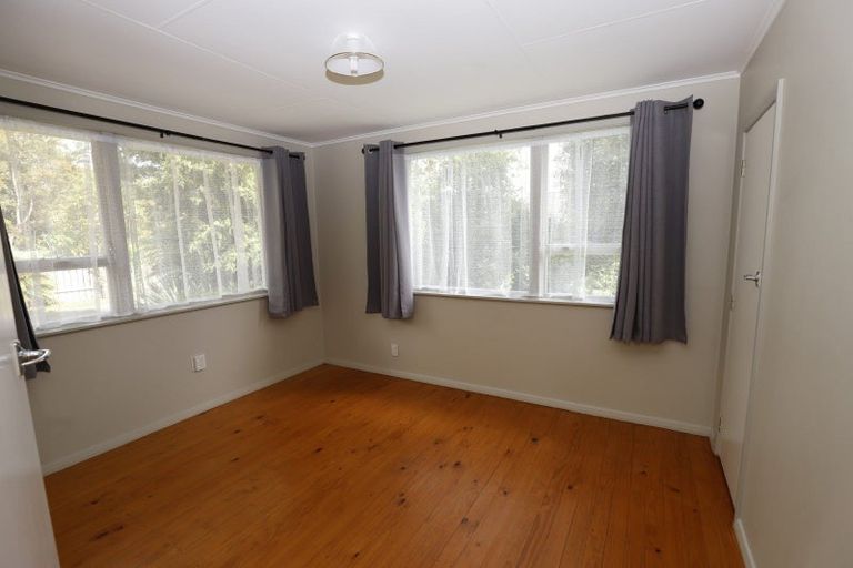 Photo of property in 9 Te Wharekaihua Grove, Turangi, 3334