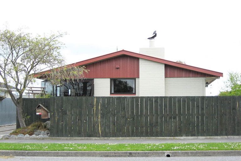 Photo of property in 13 Palmer Street, Rangiora, 7400