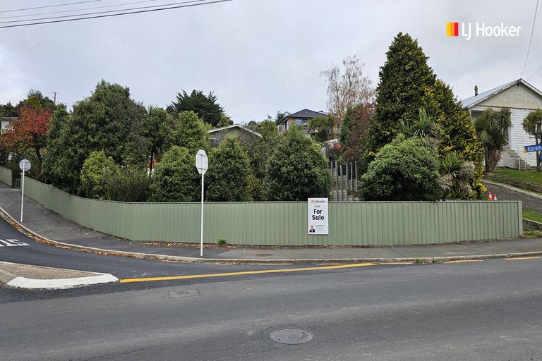 Photo of property in 86 Main South Road, Green Island, Dunedin, 9018