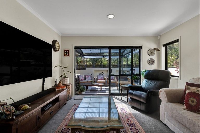 Photo of property in 57 Ainslee Street, Highlands Park, New Plymouth, 4312