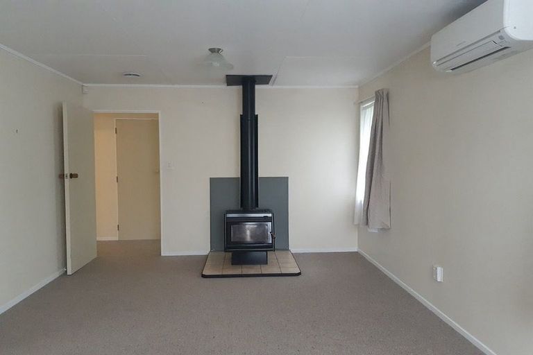 Photo of property in 37 Bethune Street, Featherston, 5710