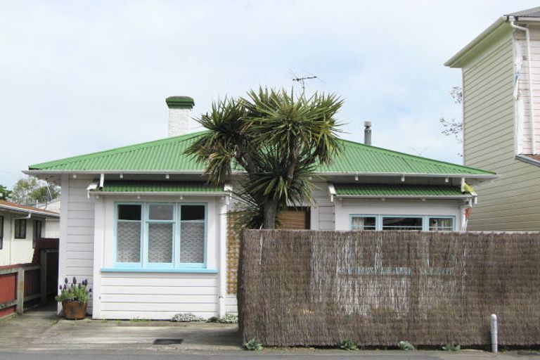 Photo of property in 28 Tasman Street, The Wood, Nelson, 7010