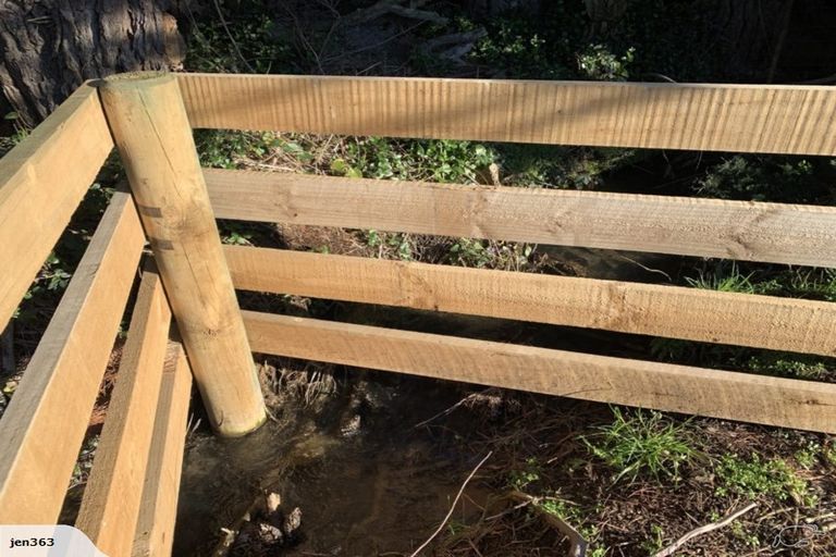 Photo of property in 675 Clintons Road, Charing Cross, Christchurch, 7671