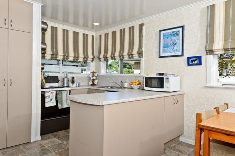 Photo of property in 46 Helena Road, Hillcrest, Hamilton, 3216