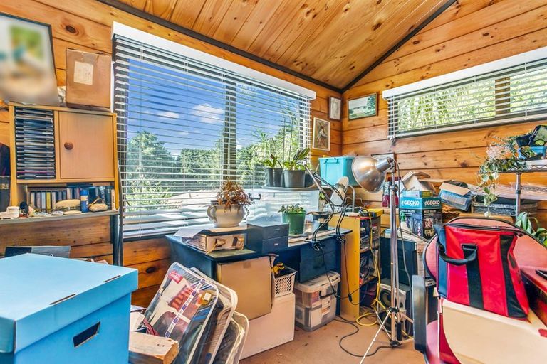 Photo of property in 7 Spruce Place, Totara Heights, Auckland, 2105