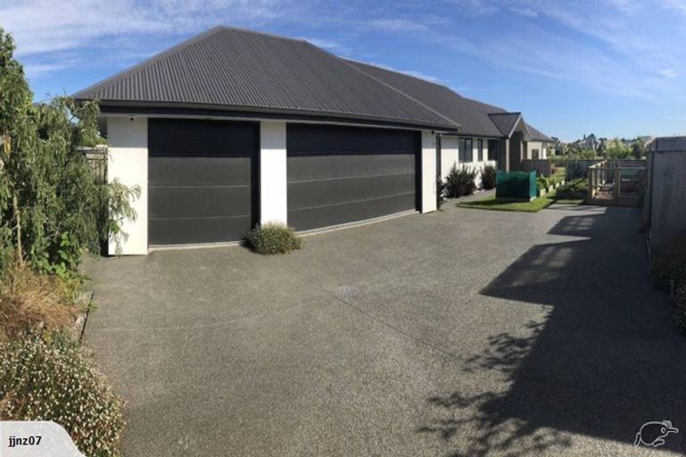 Photo of property in 23 Jacqueline Drive, West Melton, 7618