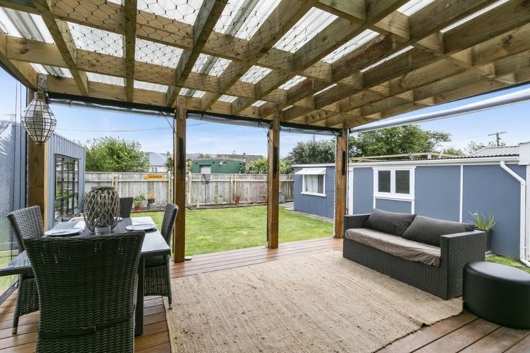 Photo of property in 261 Naenae Road, Naenae, Lower Hutt, 5011