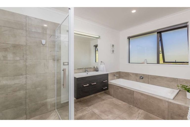 Photo of property in 6 Riverbank Drive, Kerikeri, 0230