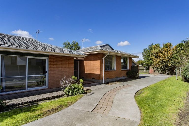 Photo of property in 59 Sarabande Avenue, Redwood, Christchurch, 8051