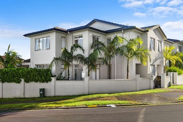 Photo of property in 137 Baverstock Road, Flat Bush, Auckland, 2016