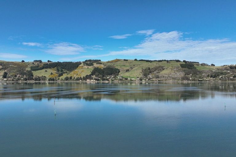 Photo of property in 305 Ravensbourne Road, Ravensbourne, Dunedin, 9022