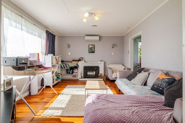 Photo of property in 8 King Street, Pahiatua, 4910