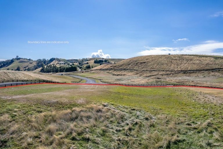 Photo of property in 27 Olsen Place, Kinloch, Taupo, 3385