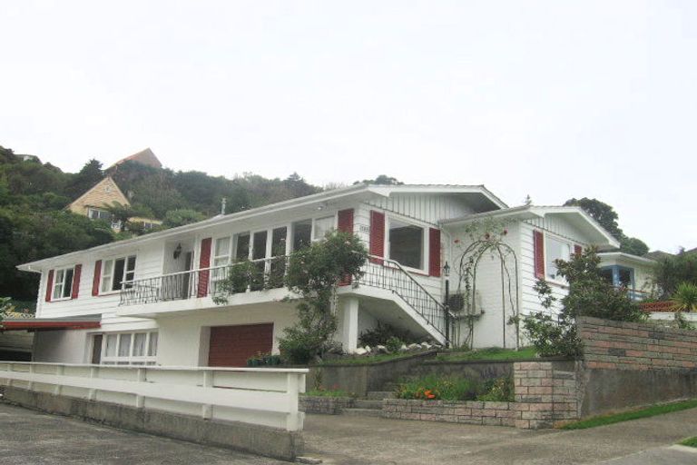 Photo of property in 11ab Magnolia Grove, Maungaraki, Lower Hutt, 5010