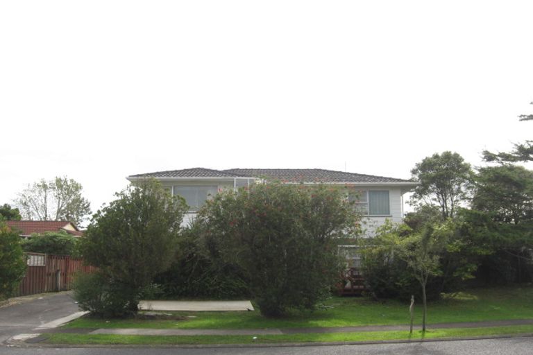 Photo of property in 35 Reelick Avenue, Pakuranga Heights, Auckland, 2010