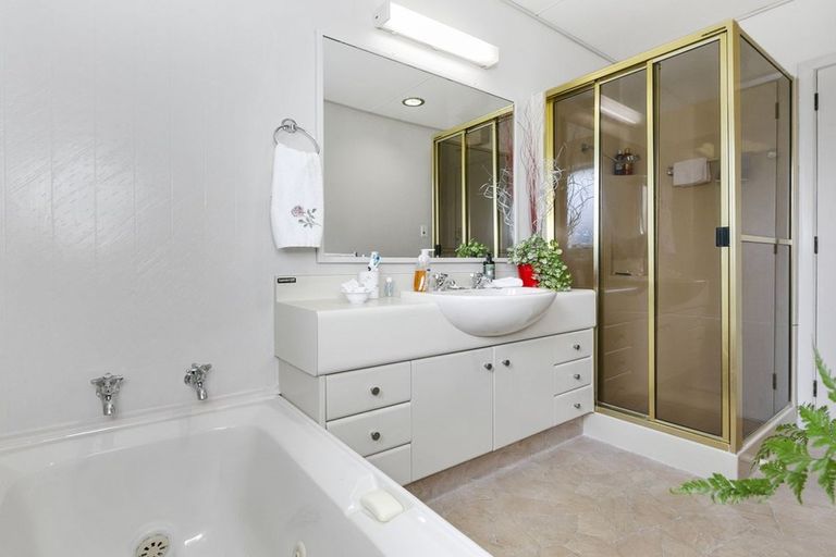 Photo of property in 51 Roy Crescent, Concord, Dunedin, 9018