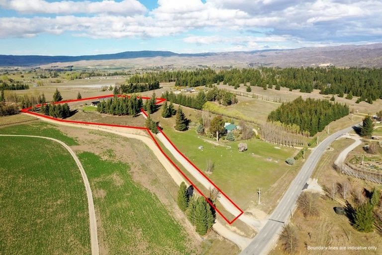 Photo of property in 272 Letts Gully Road, Letts Gully, Alexandra, 9393