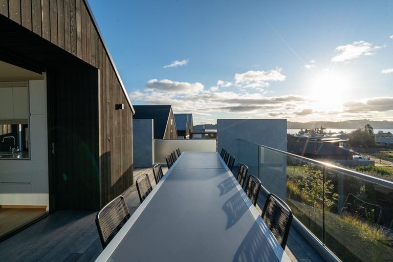 Photo of property in 22 Victory Drive, Wharewaka, Taupo, 3330