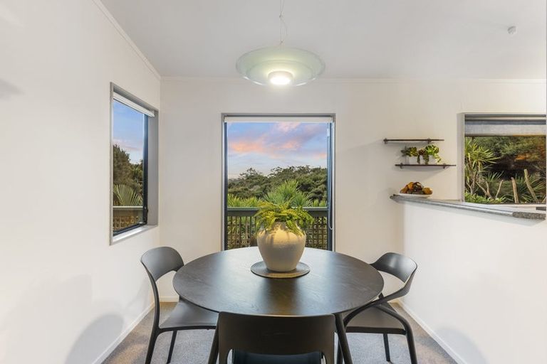 Photo of property in 28 Willow Avenue, Birkenhead, Auckland, 0626