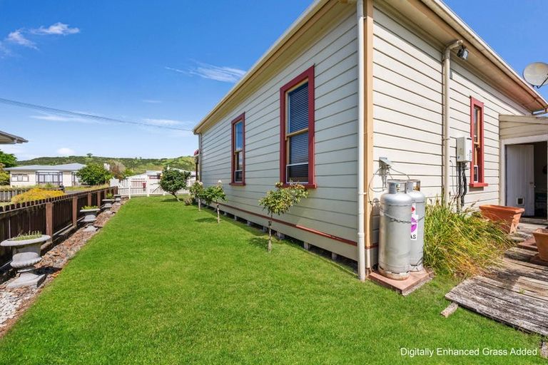 Photo of property in 32 Mclean Street, Wairoa, 4108
