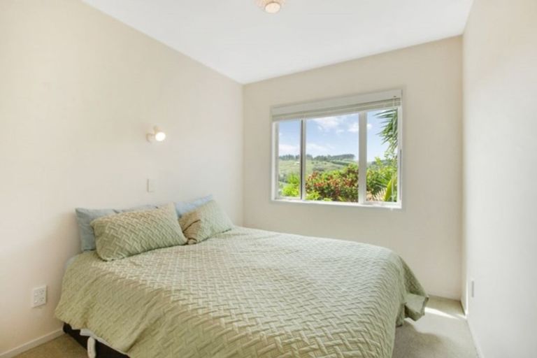 Photo of property in 3 Hibiscus Avenue, Cable Bay, 0420