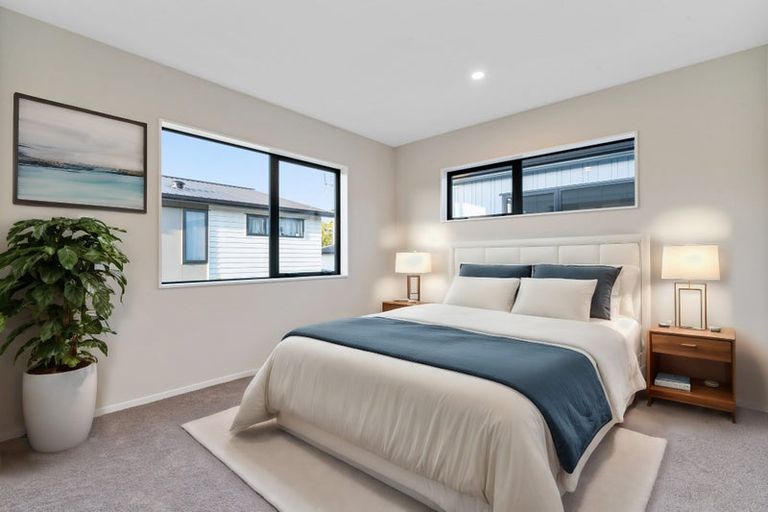 Photo of property in 86a Kervil Avenue, Te Atatu Peninsula, Auckland, 0610