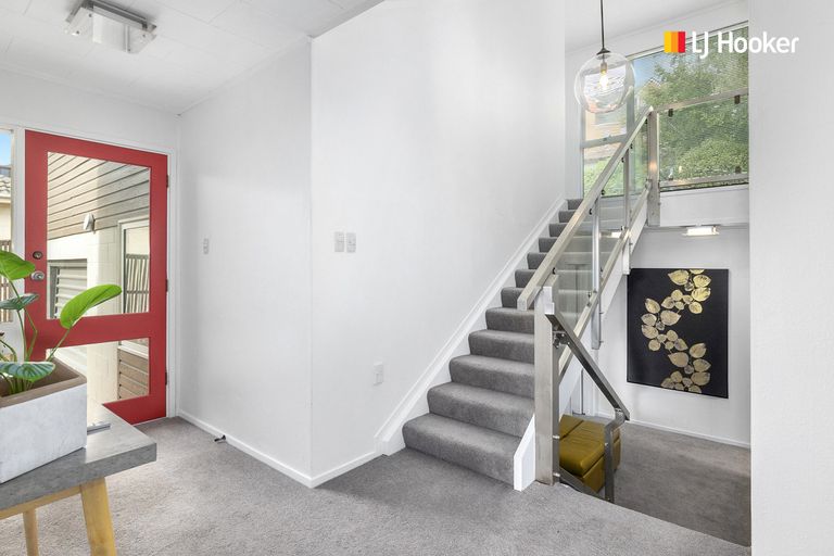 Photo of property in 140 Doon Street, Waverley, Dunedin, 9013