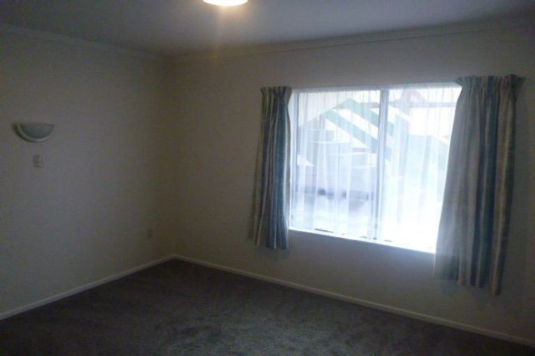 Photo of property in 1/179 Marine Parade, Seatoun, Wellington, 6022