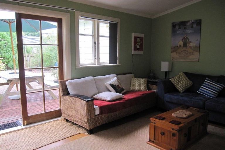 Photo of property in 30 Manuka Street, Otaki Beach, Otaki, 5512