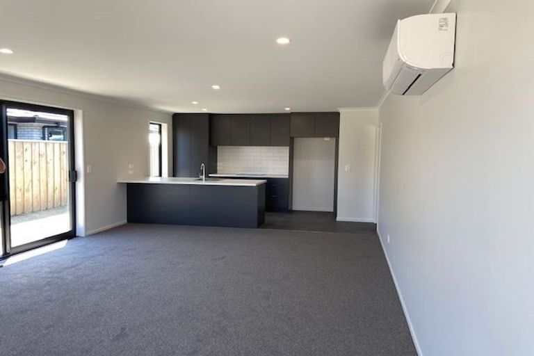 Photo of property in 20 Broadway Parade, Rolleston, 7615