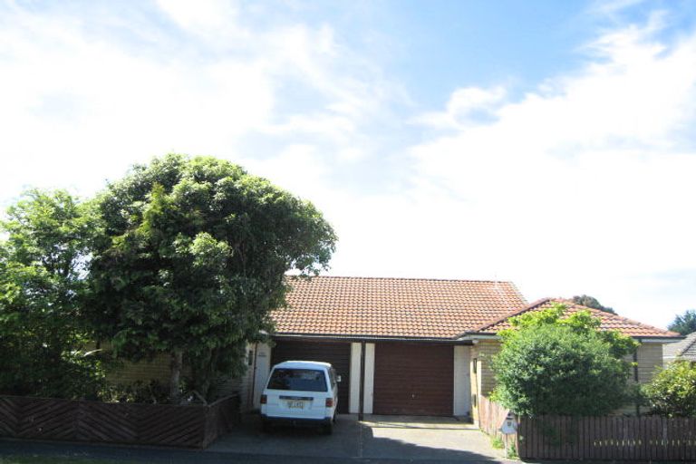 Photo of property in 2/5 Vancouver Crescent, Wainoni, Christchurch, 8061