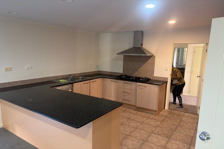 Photo of property in 2 Deerfield Place, Flat Bush, Auckland, 2019