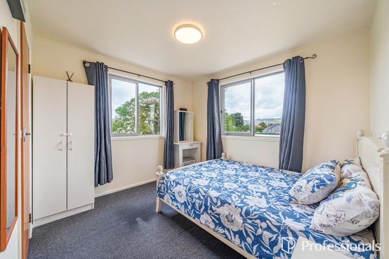 Photo of property in 9/19 Pirie Crescent, Moera, Lower Hutt, 5010