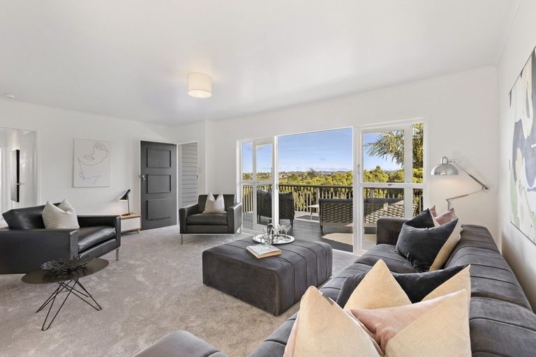 Photo of property in 20 Edgerton Road, Te Atatu Peninsula, Auckland, 0610