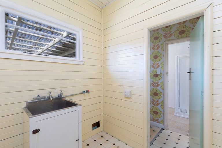 Photo of property in 1/11 Sadlier Street, Stoke, Nelson, 7011