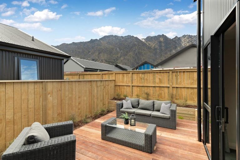 Photo of property in 13 Woolshed Road, Jacks Point, Queenstown, 9371