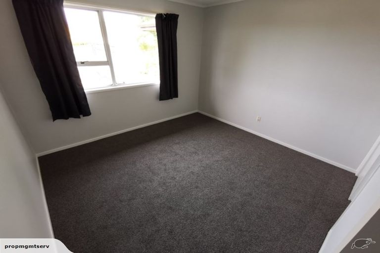 Photo of property in 18 Newham Place, Henderson, Auckland, 0612
