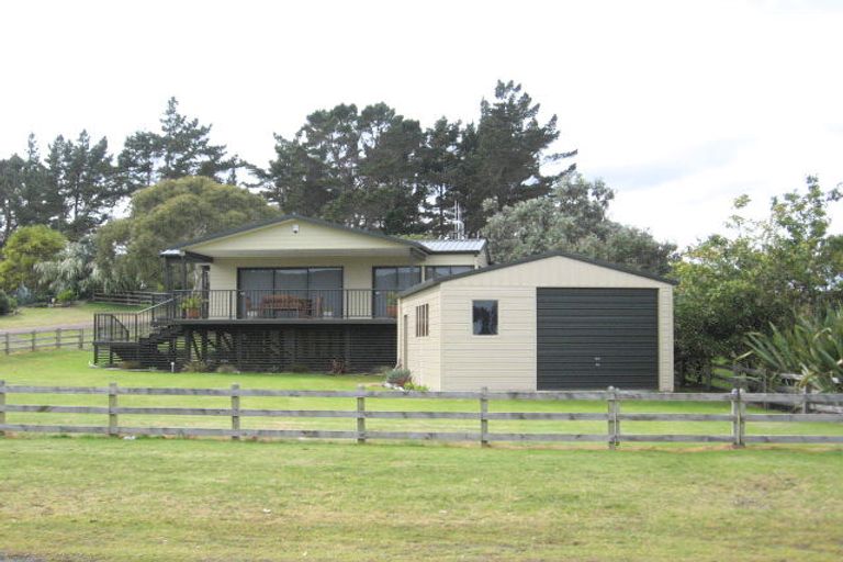Property details for 160 Ocean Beach Road, Tairua, 3508